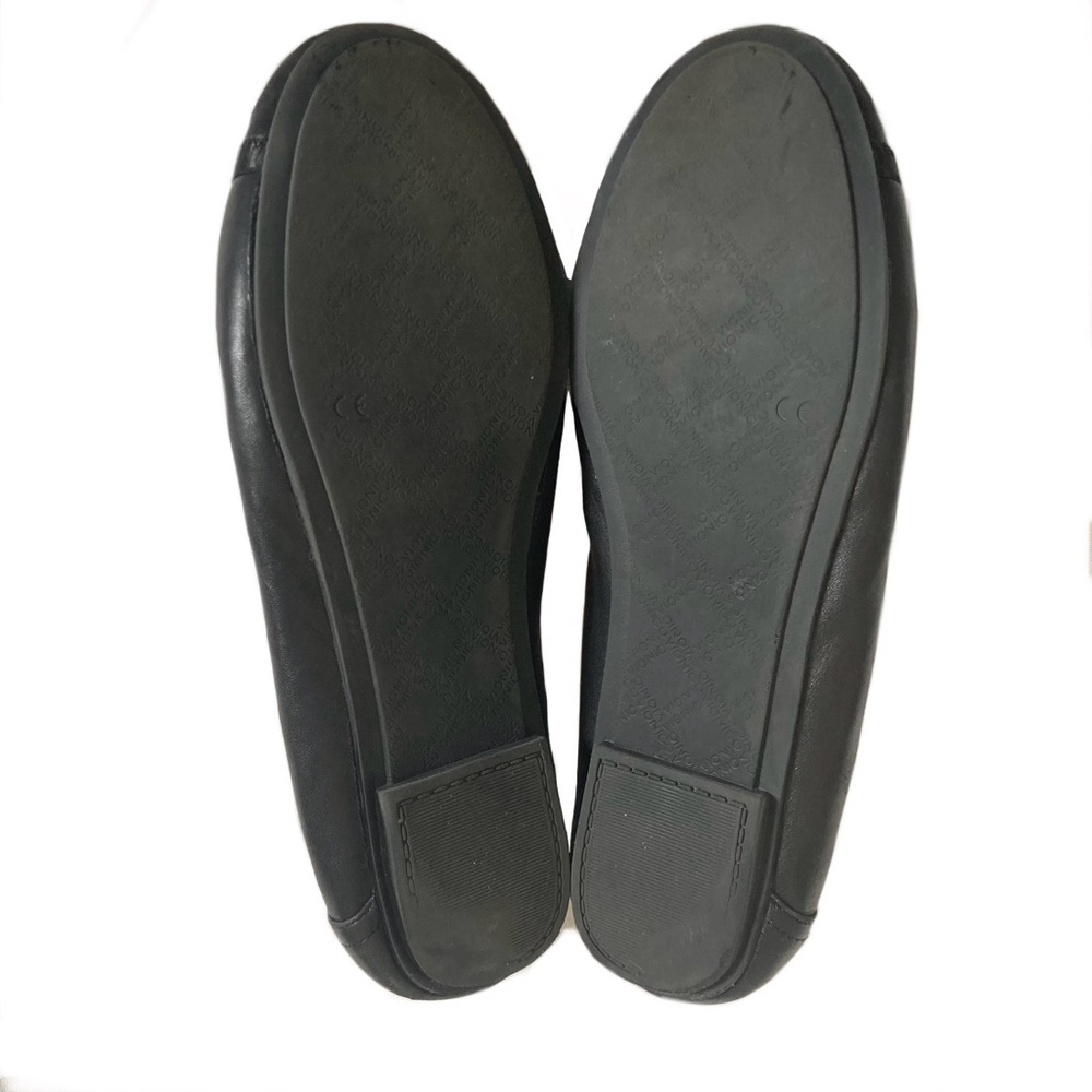 Vionic Caroll Black Leather Ballet Flats - Picture 3 of 8